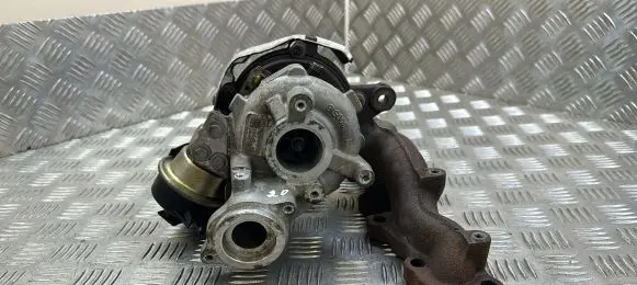 Audi A4 S4 B9 Turbo 04L253019A