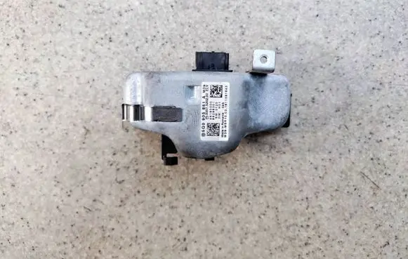 Volkswagen Golf VII Steering wheel lock 5Q0905861A27 5Q0905861A