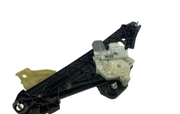 Renault Captur Rear window lifting mechanism without motor 827209371R