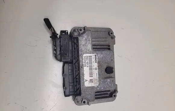 Toyota Yaris Engine control unit/module 896610DF10 1039S52656 0261S07104