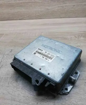 BMW 7 E32 Engine control unit/module ECU 1730396 0261200523