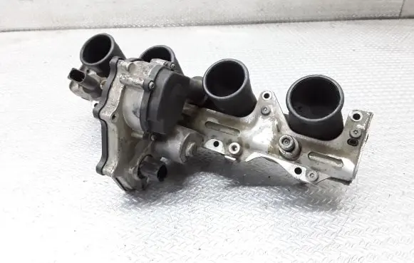 Volkswagen Golf V Intake manifold 408241001