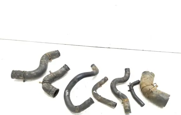 Hyundai Sonata Engine coolant pipe/hose