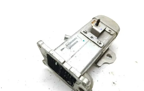 Ford Grand C-MAX EGR valve cooler V29004027 MM111BL