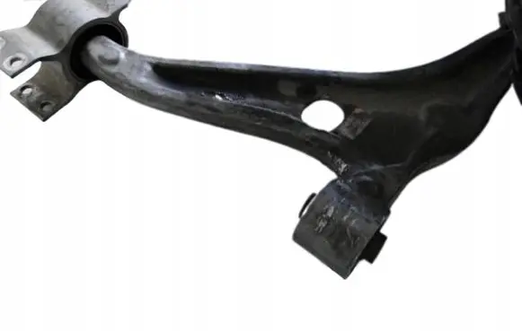 Mercedes-Benz GLB x247 Front lower control arm/wishbone A2473308301