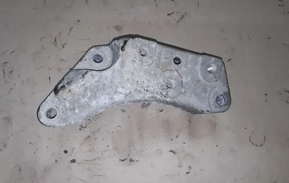 Volkswagen Sharan Gearbox mounting bracket 1K0199117