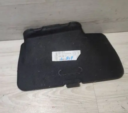 Peugeot Rifter Other trunk/boot trim element 98261582ZD