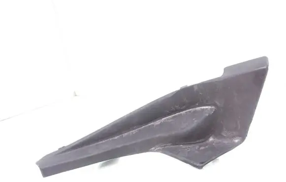 Nissan X-Trail T31 Fender end trim 66895JG000