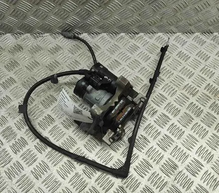 Audi Q3 F3 Rear brake caliper 3Q0615424