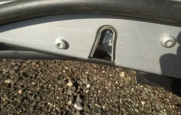 BMW 5 GT F07 Rear door lock