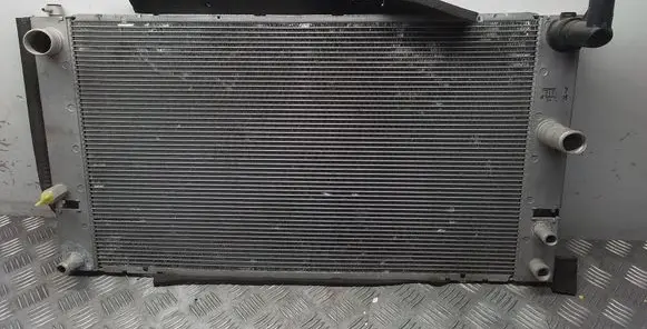 Toyota Prius (XW20) Coolant radiator 1220720111