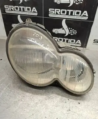 Mercedes-Benz C W203 Headlight/headlamp 15084600