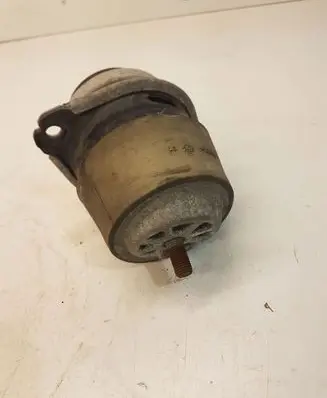 Audi Q7 4L Engine mount vacuum valve 7L8199131A