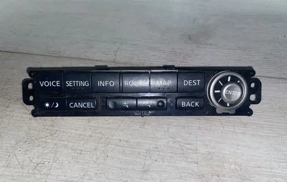 Nissan X-Trail T30 Head unit multimedia control 28395EQ300 T31000A1601000