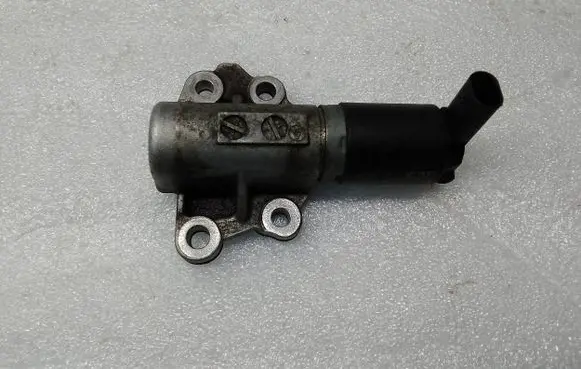 Volvo XC90 Camshaft vanos timing valve 31480441 14150123 RB071190