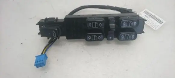 Mercedes-Benz S W220 Electric window control switch A2208201010