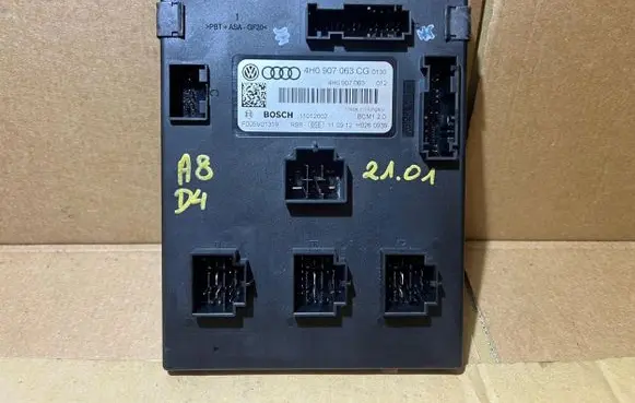 Audi A8 S8 D4 4H Comfort/convenience module