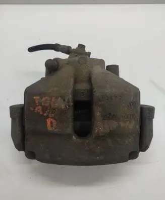 Volkswagen Touran I Front brake caliper