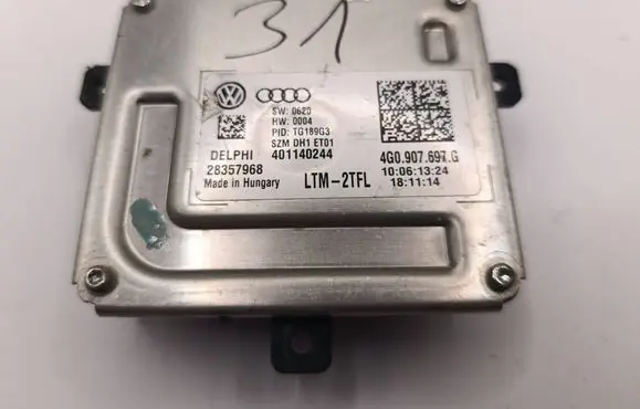 Volkswagen PASSAT B8 Headlight ballast module Xenon 4G0907697G 401140244 28357968