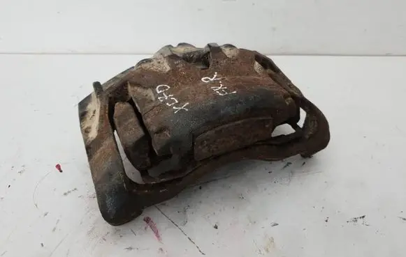 Volvo XC70 Front brake caliper