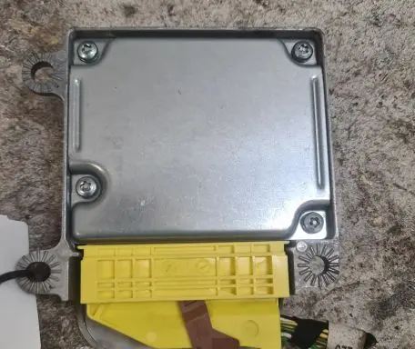 Volkswagen PASSAT B5.5 Airbag control unit/module