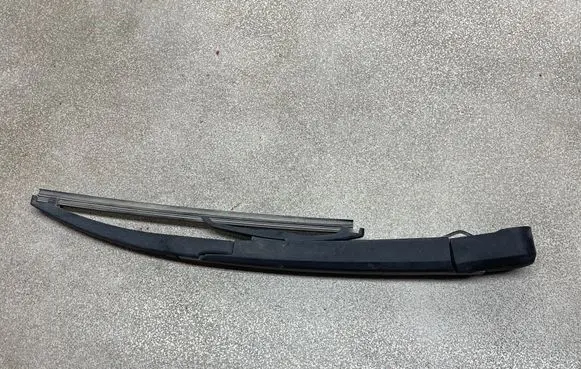 Opel Insignia B Rear wiper blade 13256918