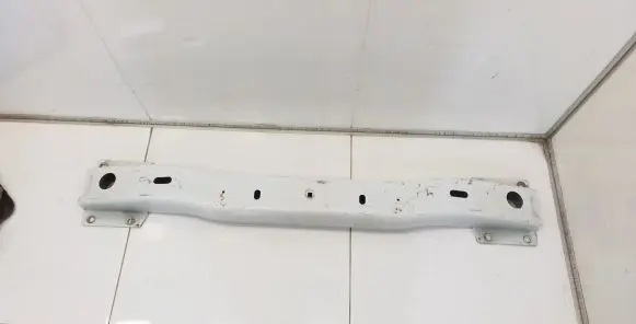 Front bumper cross member