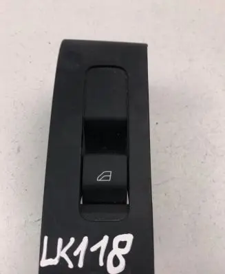 Volvo XC40 Electric window control switch 31456060