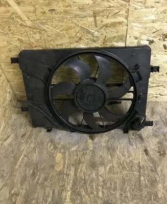Opel Astra H Radiator cooling fan shroud