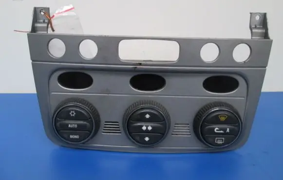 Alfa Romeo 147 Climate control unit