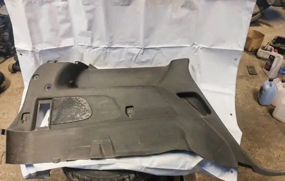 Fiat Freemont Trunk/boot lower side trim panel 5AECAD041 3006008F MSDB500