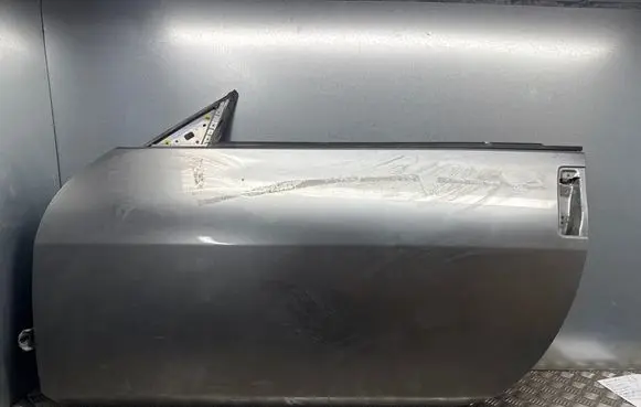 Nissan 350Z Door (2 Door Coupe)