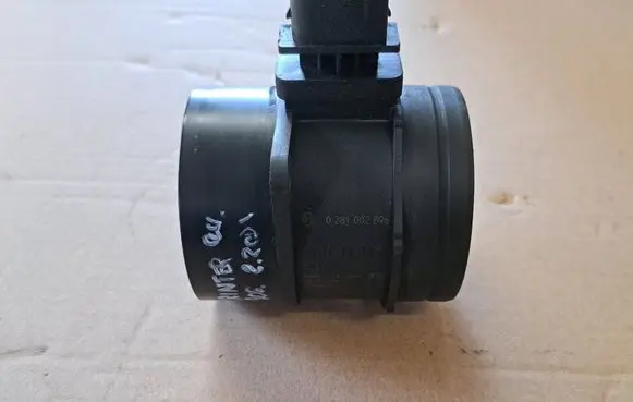 Mercedes-Benz Sprinter W906 Mass air flow meter 0281002896