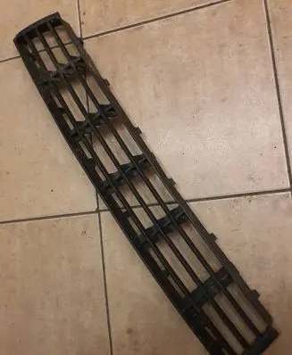 Audi A4 S4 B5 8D Front bumper lower grill 8D0807683AA