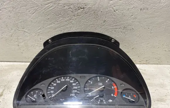 BMW X5 E53 Speedometer (instrument cluster) 62116914918 110008735140