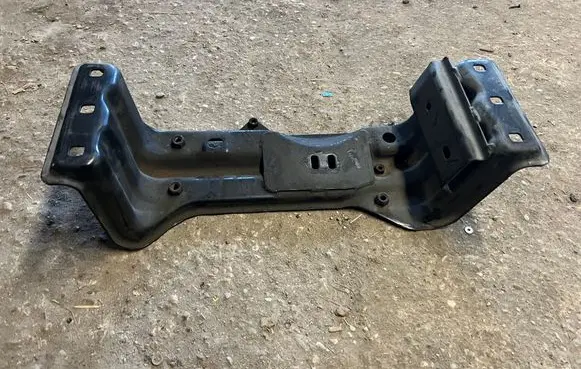Jeep Grand Cherokee Gearbox mounting bracket 