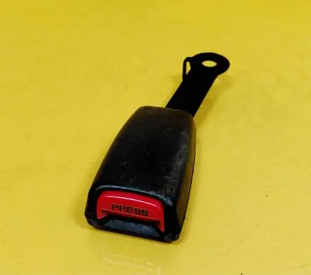 Hyundai Matrix Front seatbelt buckle 