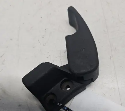 Volkswagen Golf III Engine bonnet (hood) release handle 1H1823533