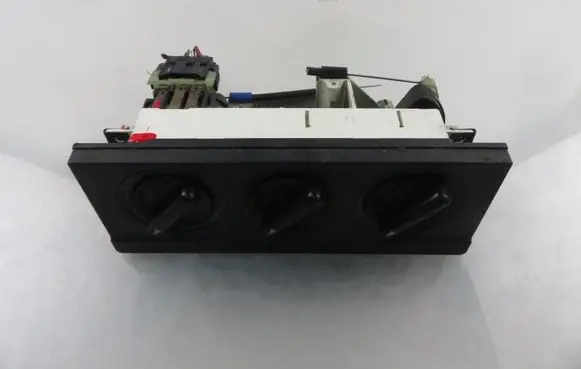 Audi 80 90 S2 B4 Interior fan control switch 8A1819073
