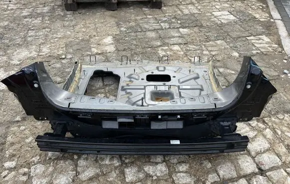 Nissan Juke II F16 Rear bodywork PU16032