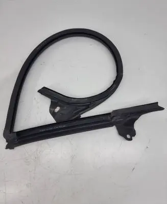 Audi A7 S7 4G Front door rubber seal 4G8845353