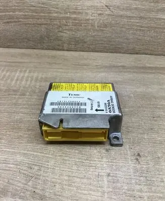 Volvo S70 V70 V70 XC Airbag control unit/module 8622314A 993330077D