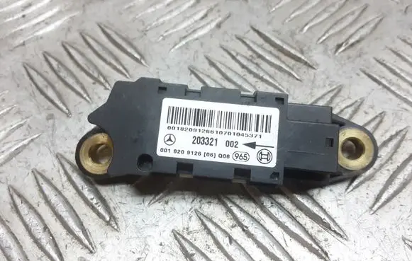 Mercedes-Benz C W203 Airbag deployment crash/impact sensor 0018209126