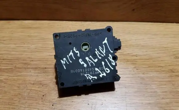 Mitsubishi Galant Air flap motor/actuator mr283218
