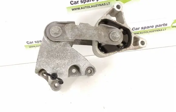 Mercedes-Benz B W246 W242 Engine mounting bracket A2462401109 2462401109