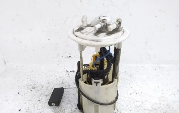 Mercedes-Benz Vito Viano W447 In-tank fuel pump A6394702094 058203090