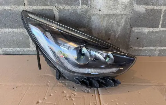 KIA Niro Headlight/headlamp 92102G5