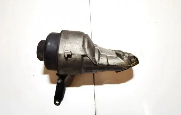 Volkswagen Fox Oil filter cover 03D115403D 6740173104