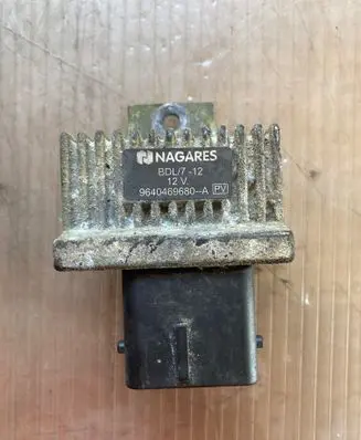 Nissan Qashqai Glow plug pre-heat relay 9640469680