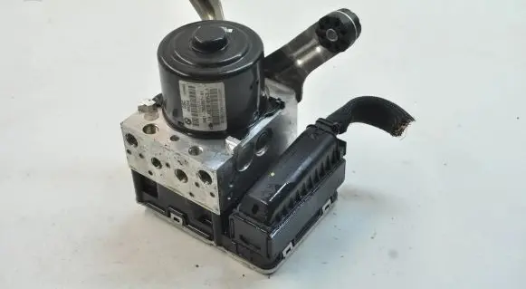 BMW 5 F10 F11 ABS Pump 7845674 7850367